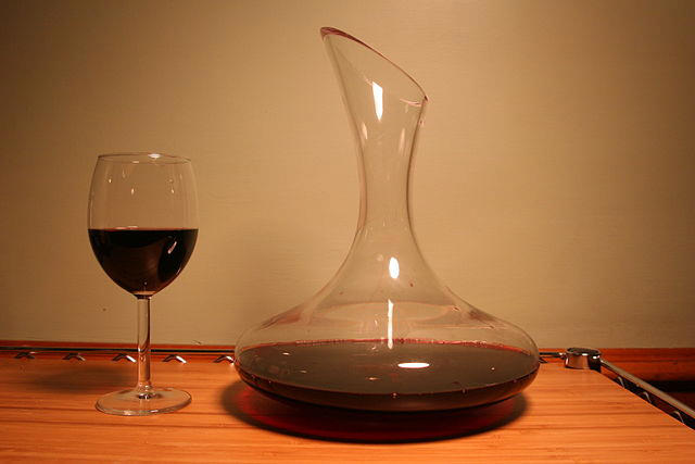 Decanter wine